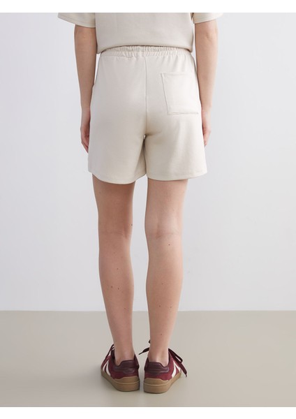 Yeni Sezon Beli Lastikli Kadın Şort fırsatları