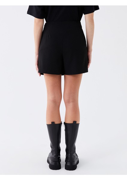 Yeni Sezon Standart Fit Kadın Şort Etek fırsatları