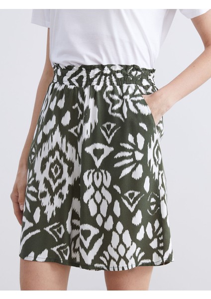 Yeni Sezon Beli Lastikli Desenli Kadın Şort modelleri