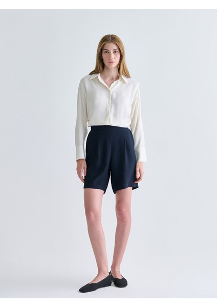Yeni Sezon Beli Lastikli Kadın Pileli Şort