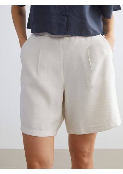 Yeni Sezon Beli Lastikli Kadın Pileli Şort modelleri