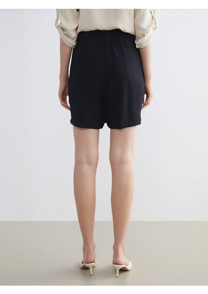 Yeni Sezon Beli Lastikli Kadın Pileli Şort fırsatları