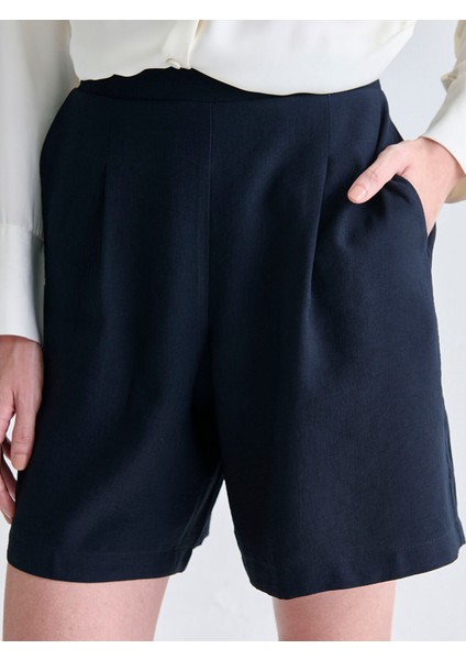 Yeni Sezon Beli Lastikli Kadın Pileli Şort modelleri