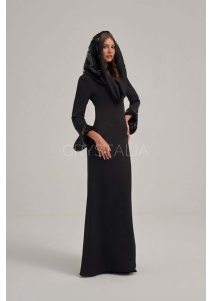 Kapşonlu Saten Elbise