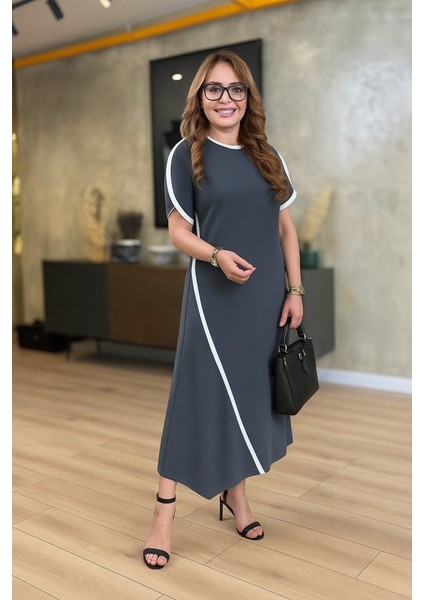 Kadın Kısa Kollu Bisiklet Yaka Çift Şerit Renk Detaylı Asimetrik Kesim Viskon Iki Iplik Elbise fiyatları