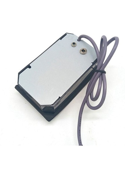 Lc-5 5 Bant Ahşap Gitar Kartuşu Preamp Eq Lc-5 Mikrofon Perküsyon Kartuşu ile Pil Kutusu (Yurt Dışından) fiyatları