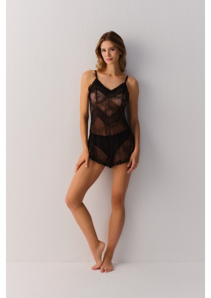 Dark Romance Dantelli Tulum