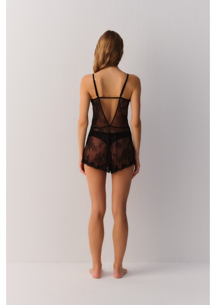 Dark Romance Dantelli Tulum fırsatları