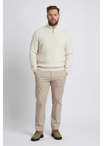 Standart Fit Normal Kesim Bato Yaka Fermuarlı Basic Düz Triko Kazak fiyatları