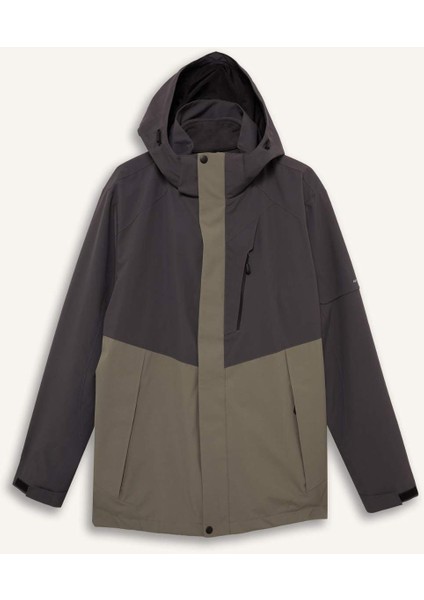 Su İtici Regular Fit Kapüşonlu Rüzgar Geçirmez Mont E9490AX25WN modelleri