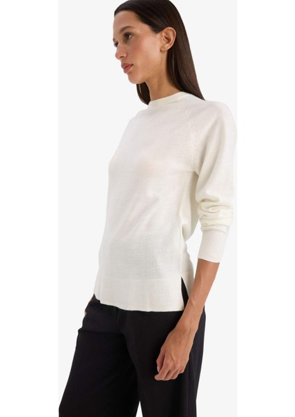 Relax Fit Bisiklet Yaka Basic Düz Triko Kazak I6913AZ25WN indirimleri