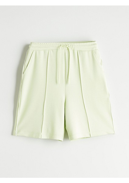 Yeni Sezon Beli Lastikli Kadın Şort indirimleri