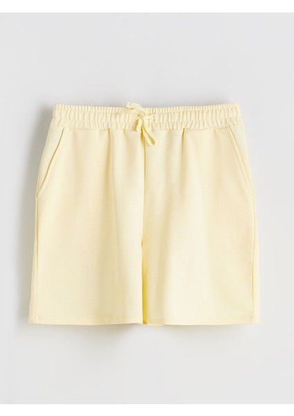 Yeni Sezon Beli Lastikli Kadın Şort indirimleri
