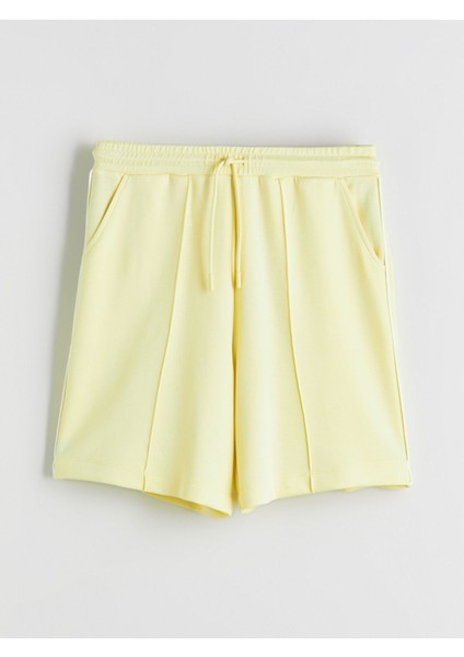 Yeni Sezon Beli Lastikli Kadın Şort indirimleri