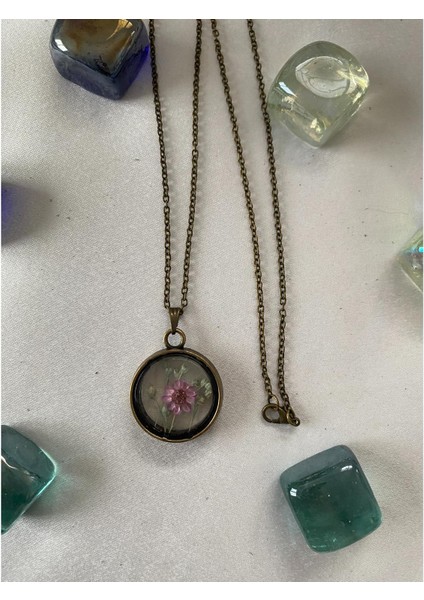 Kurutulmuş Mor Çiçek Figürlü Kolye Antik Bakır Renk indirimleri