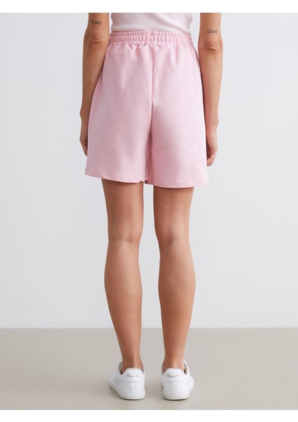 Yeni Sezon Beli Lastikli Kadın Şort fırsatları