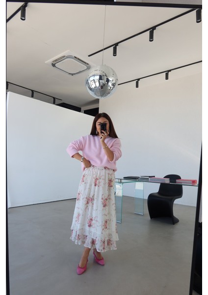 Çiçek Desenli Ucu Pileli Etek