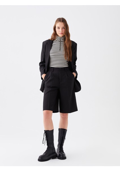 Yeni Sezon Kadın Rahat Kalıp Düz Şort