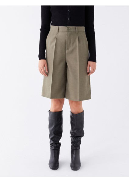 Yeni Sezon Kadın Rahat Kalıp Düz Şort fırsatları