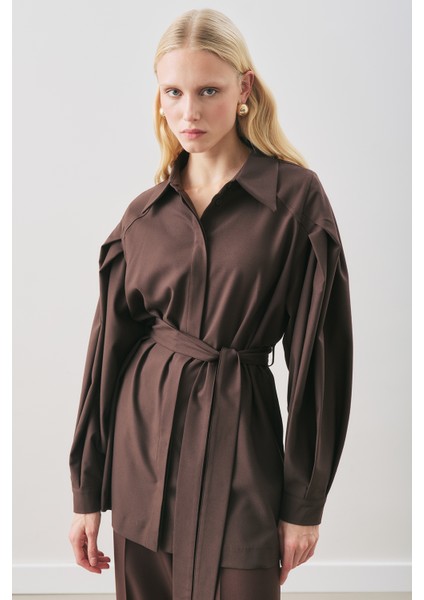 Geniş Kol Kemerli Gömlek Acı Kahve fırsatları