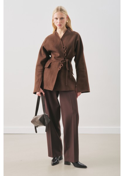 Aroa Bağlamalı Kaşe Ceket Acı Kahve fiyatları