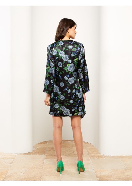 Yeni Sezon Kruvaze Yaka Çiçekli Uzun Kollu Saten Elbise indirimleri