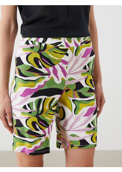 Yeni Sezon Beli Lastikli Desenli Kadın Şort modelleri