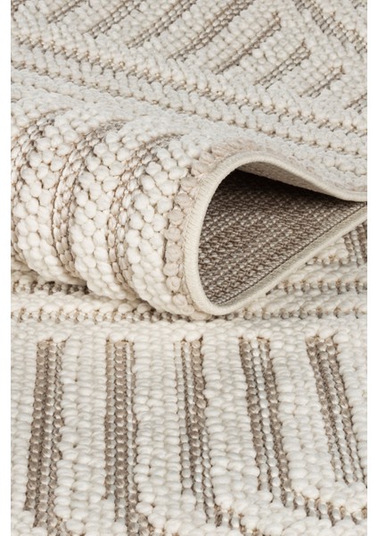 Stockholm Polyester Yumuşak Dokulu Bukleli Dokuma Makina Halısı Oturma Odası Salon Mutfak Halısı Beyaz Yolluk