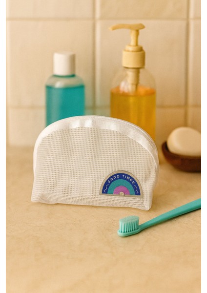 Örgü Makyaj Çantası Beyaz