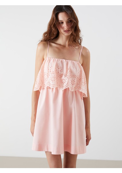 Yeni Sezon Kare Yaka Fırfırlı Poplin Mini Elbise