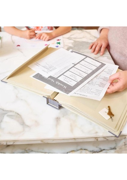 Etiketli Dosya Klasörleri, Fermuarlı Kese ile Şirin Kağıt Düzenleyici, Haki (Yurt Dışından) indirimleri