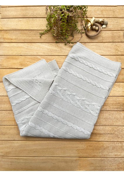 Triko Tek Kat Bebek Battaniye Bej 90X100 Cm-Saç Örgü Zincir Desenli