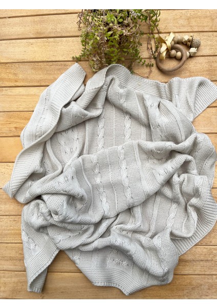 Triko Tek Kat Bebek Battaniye Bej 90X100 Cm-Saç Örgü Zincir Desenli modelleri