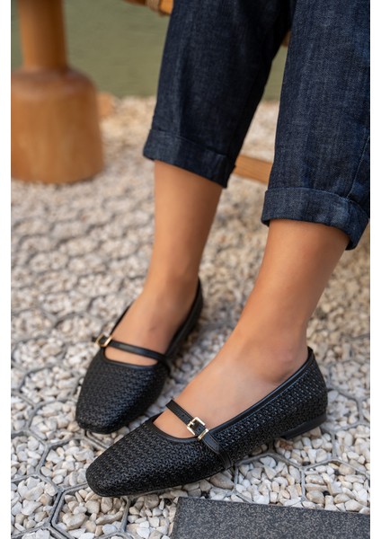 Samuel Siyah Örgü Detaylı Düz Kadın Babet fırsatları