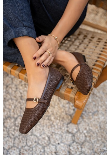 Samuel Acı Kahve Örgü Detaylı Düz Kadın Babet