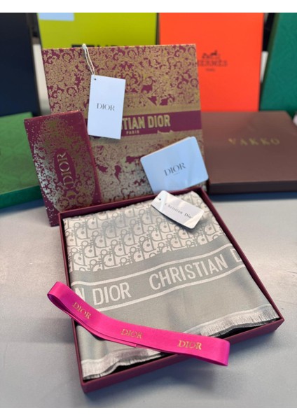 D Marka Tam Set Kutulu Ithal Kaşmir Ipek Şal