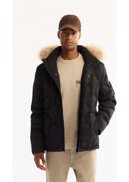 Erkek Siyah Kapüşonlu %100 Kaz Tüyü Su İtici Rüzgar Geçirmez -10°C Dayanıklı Mont A52Y6166