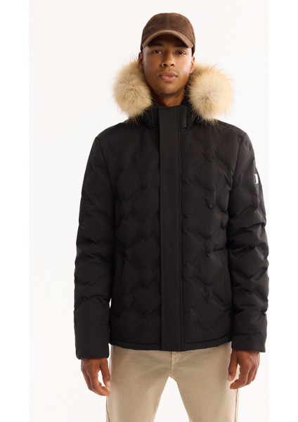 Erkek Siyah Kapüşonlu %100 Kaz Tüyü Su İtici Rüzgar Geçirmez -10°C Dayanıklı Mont A52Y6166 indirimleri