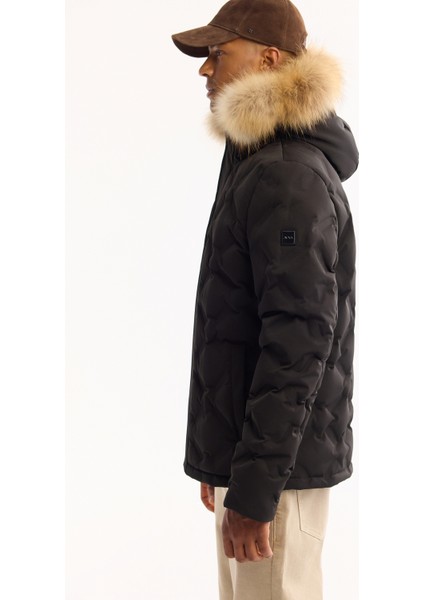 Erkek Siyah Kapüşonlu %100 Kaz Tüyü Su İtici Rüzgar Geçirmez -10°C Dayanıklı Mont A52Y6166