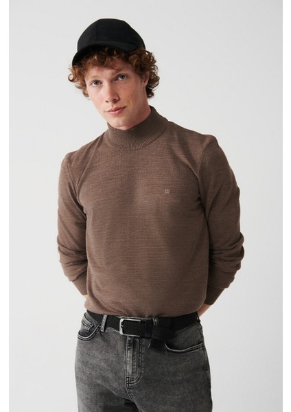 Erkek Vizon Yarım Balıkçı Yaka Tüylenmeyen Triko Regular Fit Kazak E005001 modelleri