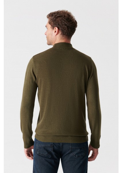Erkek Haki Yarım Balıkçı Yaka Tüylenmeyen Triko Regular Fit Kazak E005001 indirimleri