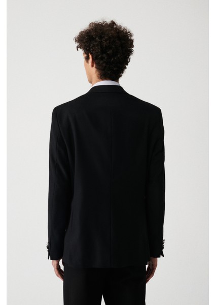 Erkek Siyah Mono Yaka Kapaklı Cepli Astarlı Çift Yırtmaçlı Metal Düğmeli Blazer Ceket A32Y4029 fırsatları