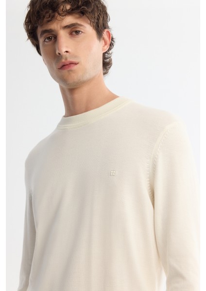 Erkek Ekru Bisiklet Yaka Viskon Viskon Karışımlı Basic Triko Regular Fit Kazak B005021 fiyatları