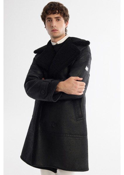 Erkek Siyah Kürklü Mono Yaka Deri Görünümlü Uzun Napa Comfort Fit Kaban A42Y6125 modelleri