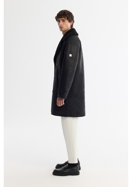 Erkek Siyah Kürklü Mono Yaka Deri Görünümlü Uzun Napa Comfort Fit Kaban A42Y6125 fırsatları