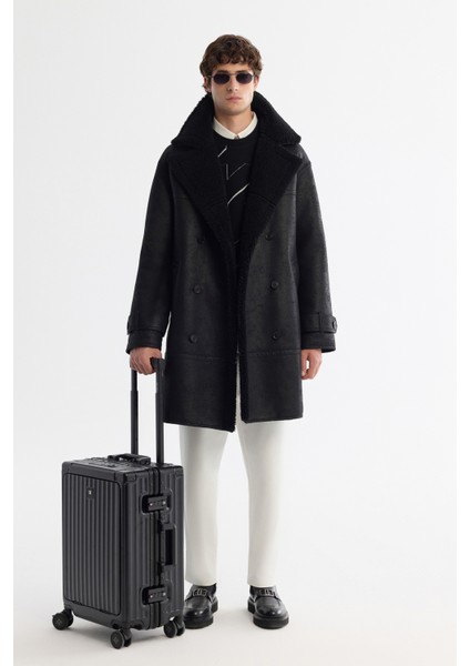 Erkek Siyah Kürklü Mono Yaka Deri Görünümlü Uzun Napa Comfort Fit Kaban A42Y6125