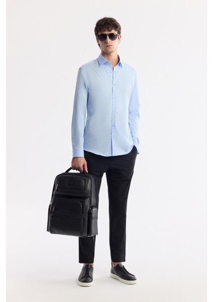 Erkek Mavi Klasik Yaka %100 Pamuk Saten Kolay Ütülenen Slim Fit Gömlek B002006