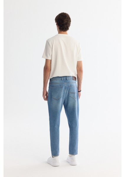 Erkek Mavi Eskitme Yıkamalı Esnek Oslo Carrot Fit Jean Pantolon A42Y3570 fırsatları