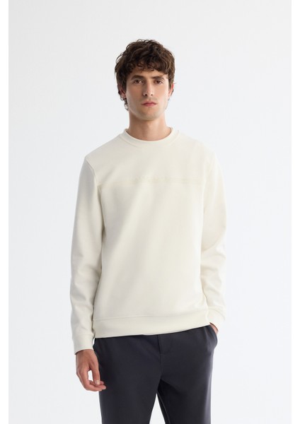 Erkek Ekru Bisiklet Yaka Pamuklu Baskılı Elastan Regular Fit Sweatshirt A42Y1267
