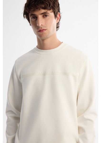 Erkek Ekru Bisiklet Yaka Pamuklu Baskılı Elastan Regular Fit Sweatshirt A42Y1267 fiyatları